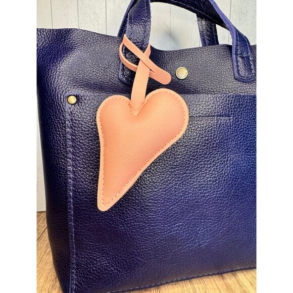 Light Pink Rose Heart Tassel Heart Keychain NEW FAST SHIP - Picture 1 of 6